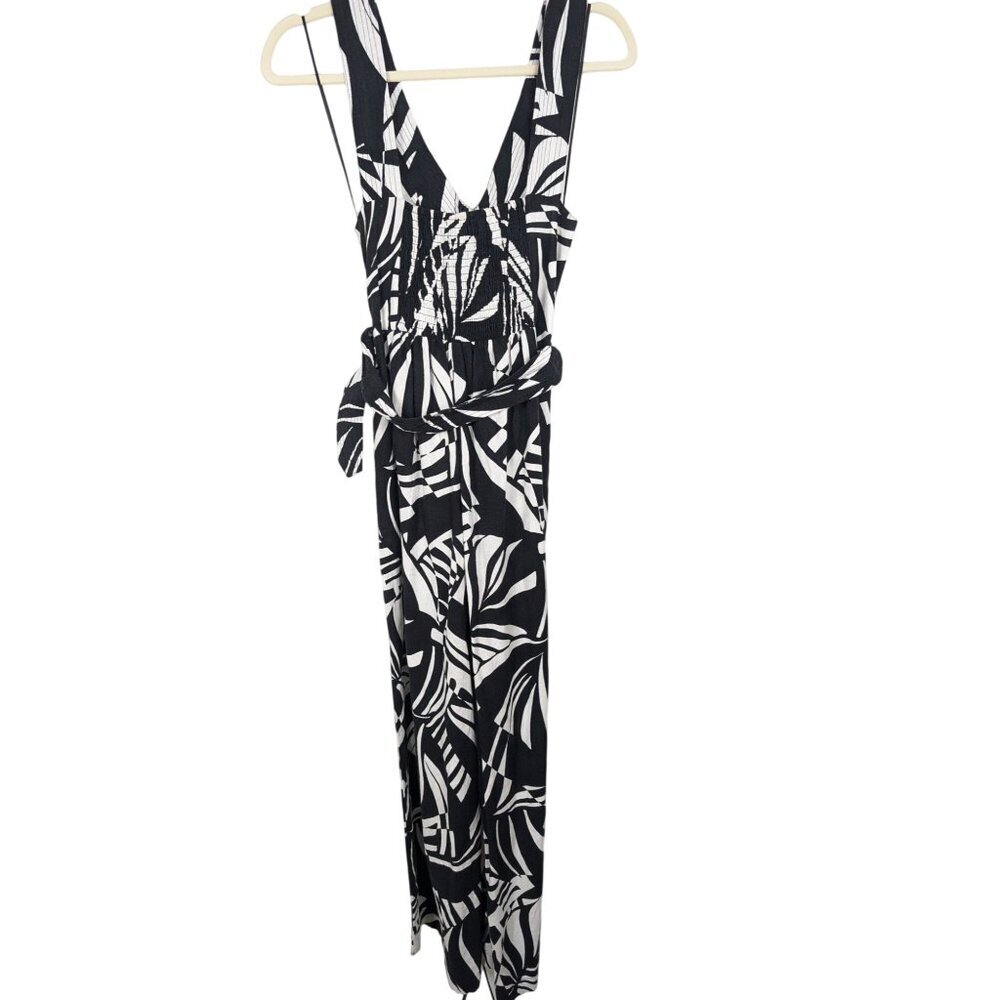 TAHARI Linen Blend Belted Jumpsuit Comfort Relaxed Leisure 4 NEW - Picture 9 of 13